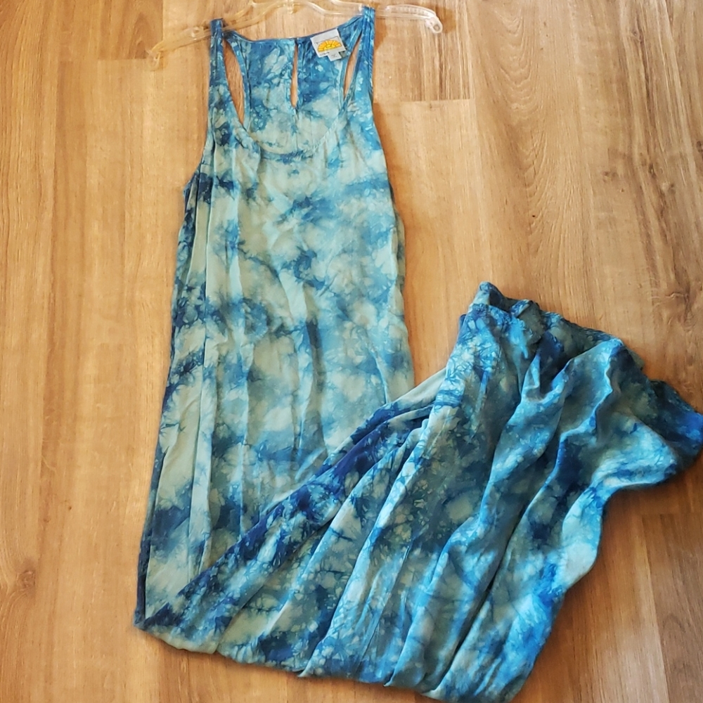 Blue tye dye maxi dress size large
